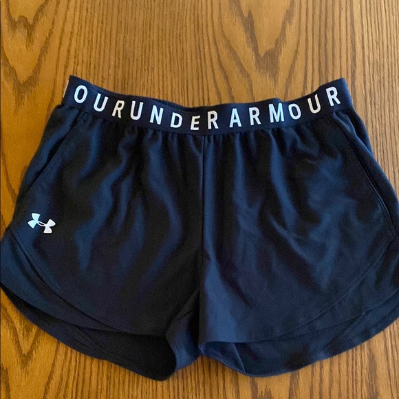 Under Armour Pants - Under Armour Black Athletic Performance Shorts
